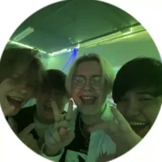 Чат "🐣 Моды на PvZ2 🌿" telegram Group link